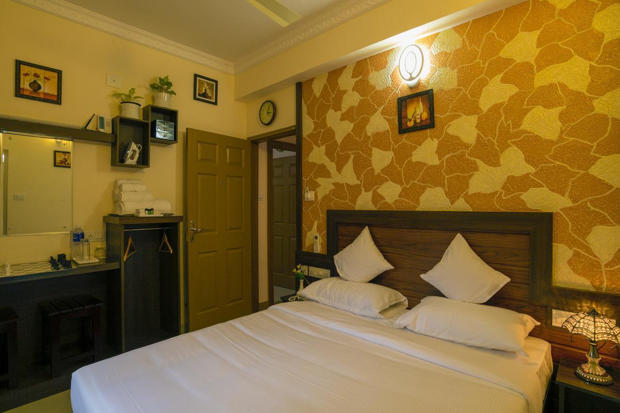 Blue Bell Cochin Airport Hotel Недумбасери Екстериор снимка