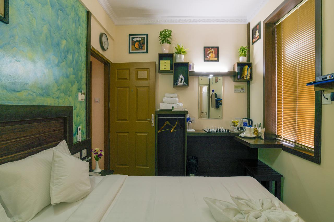 Blue Bell Cochin Airport Hotel Недумбасери Екстериор снимка