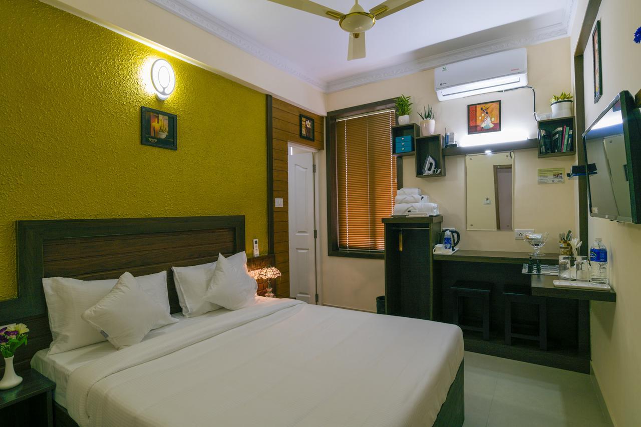 Blue Bell Cochin Airport Hotel Недумбасери Екстериор снимка