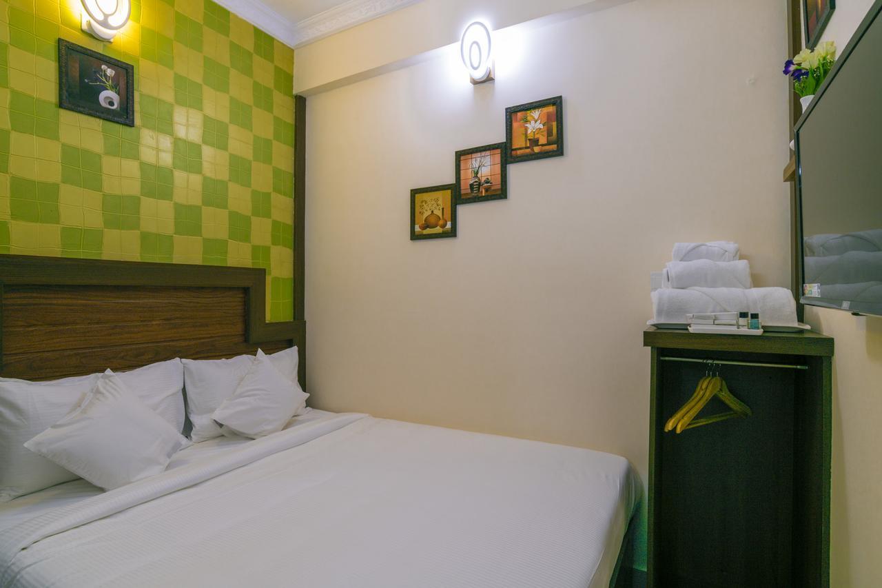 Blue Bell Cochin Airport Hotel Недумбасери Екстериор снимка