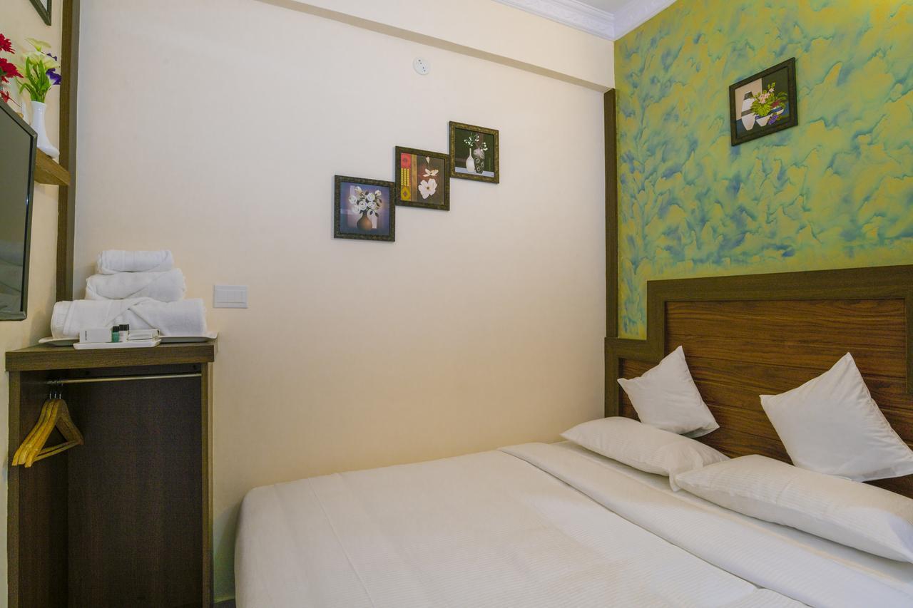 Blue Bell Cochin Airport Hotel Недумбасери Екстериор снимка