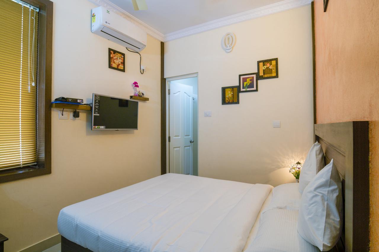 Blue Bell Cochin Airport Hotel Недумбасери Екстериор снимка