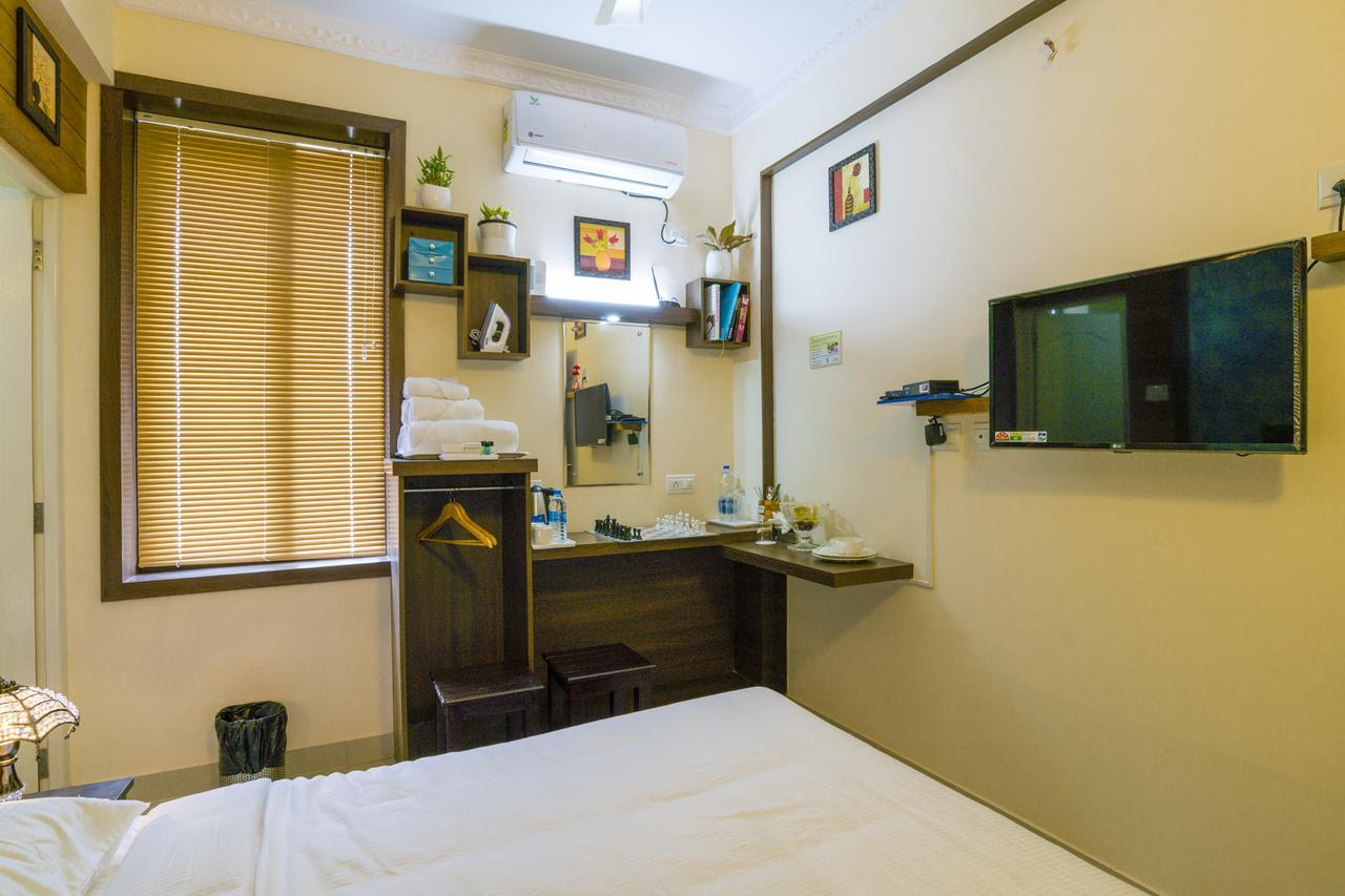 Blue Bell Cochin Airport Hotel Недумбасери Екстериор снимка